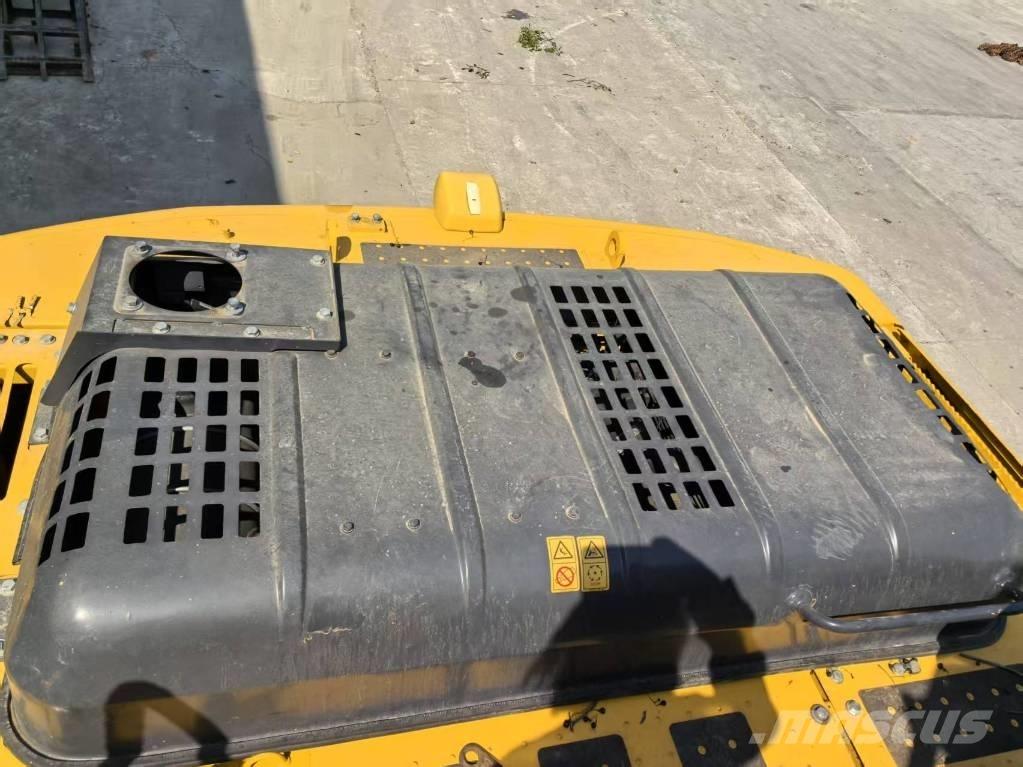 Komatsu PC 200-8 Telakaivukoneet