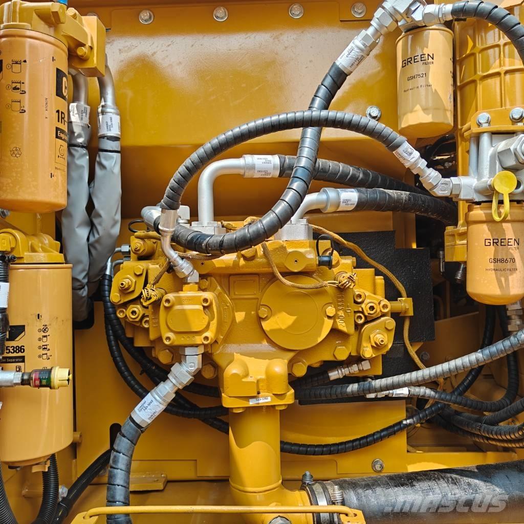 CAT 320D2L Telakaivukoneet
