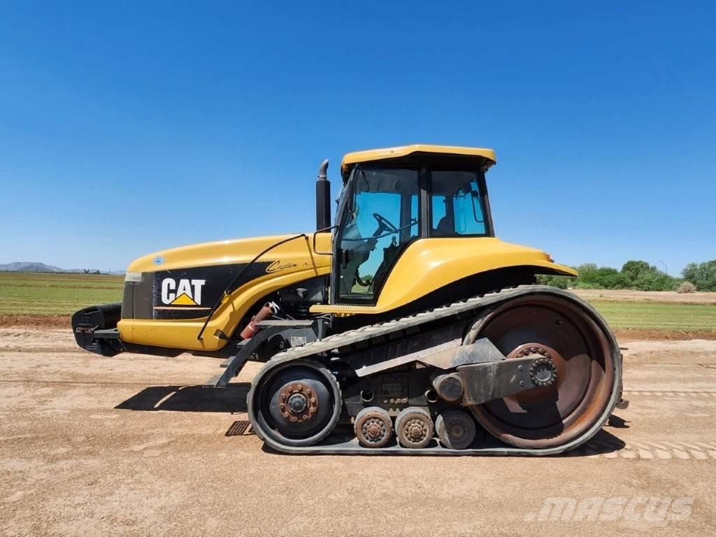 CAT CH45 Traktorit