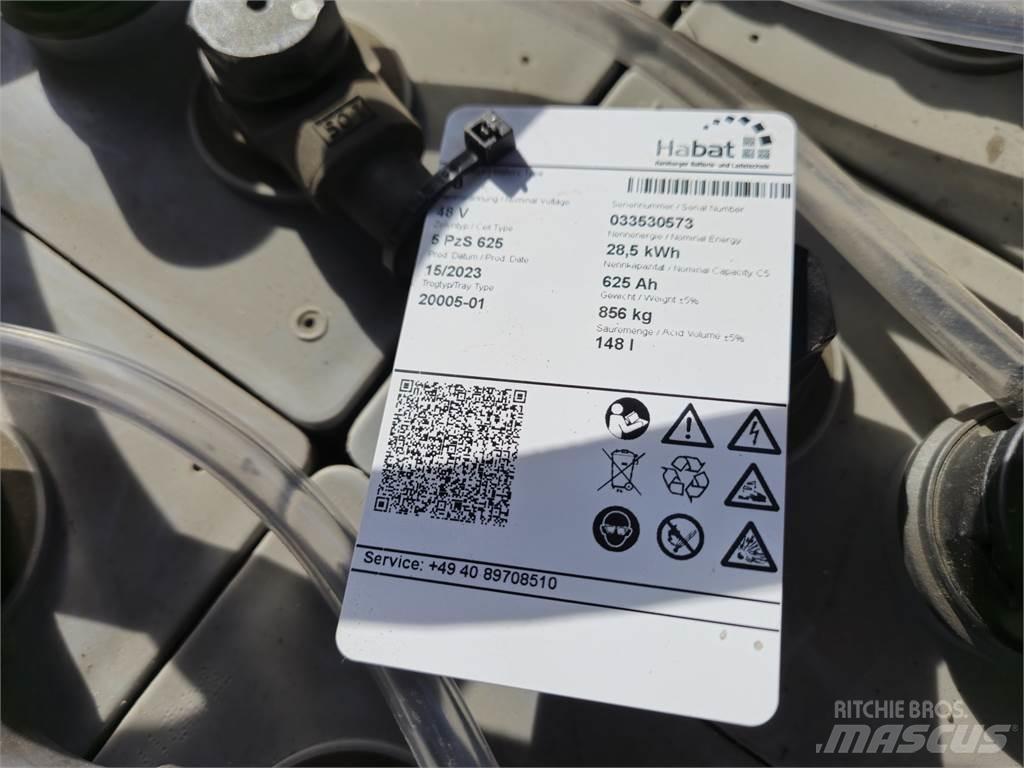 Linde E16-02 Sähkötrukit