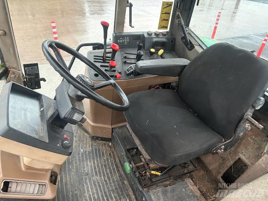 John Deere 6200 Traktorit