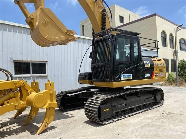 CAT 320 D Telakaivukoneet