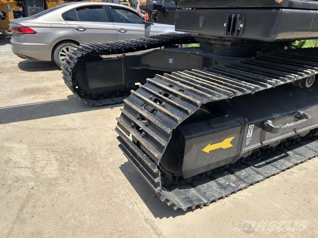 Volvo EC 220 Telakaivukoneet