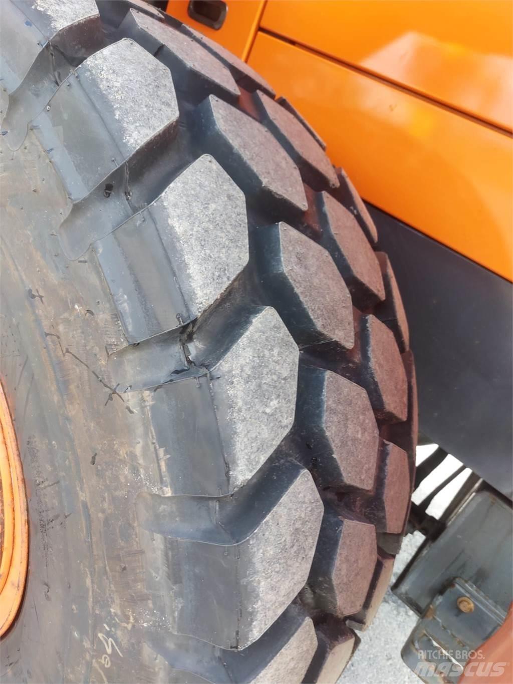 Doosan DL220-5 Pyöräkuormaajat