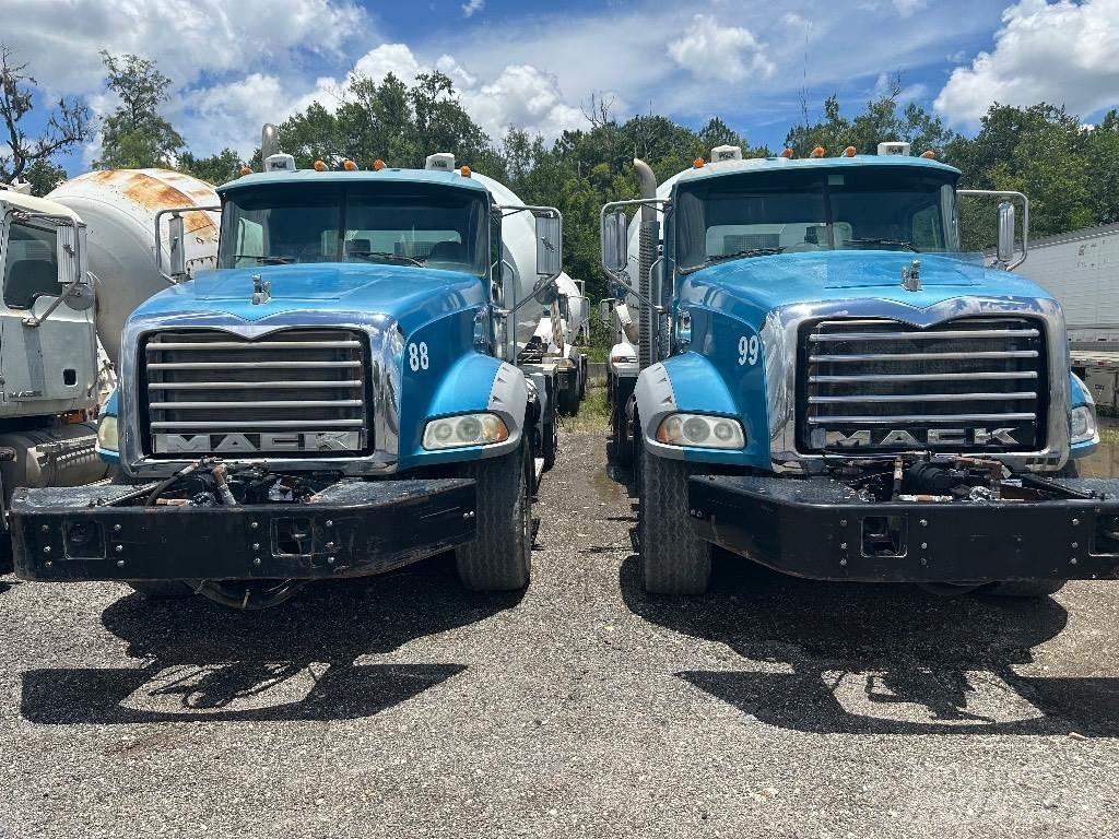 Mack GU 800 Muut kuorma-autot