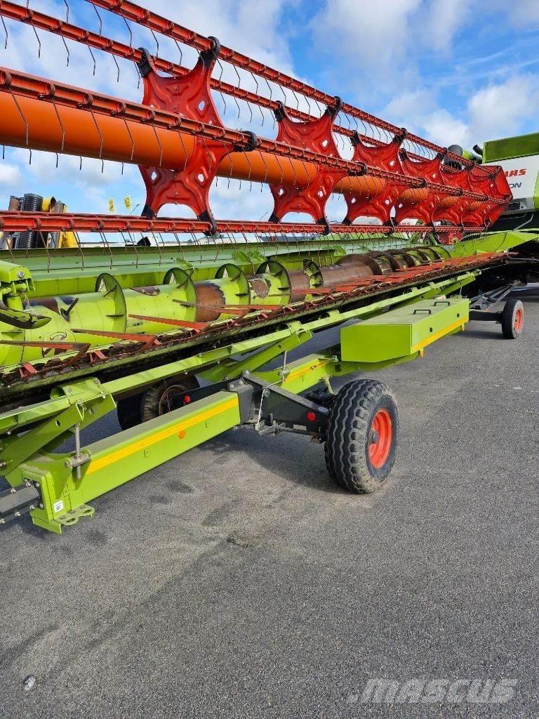 CLAAS Lexion 670 Leikkuupuimurit