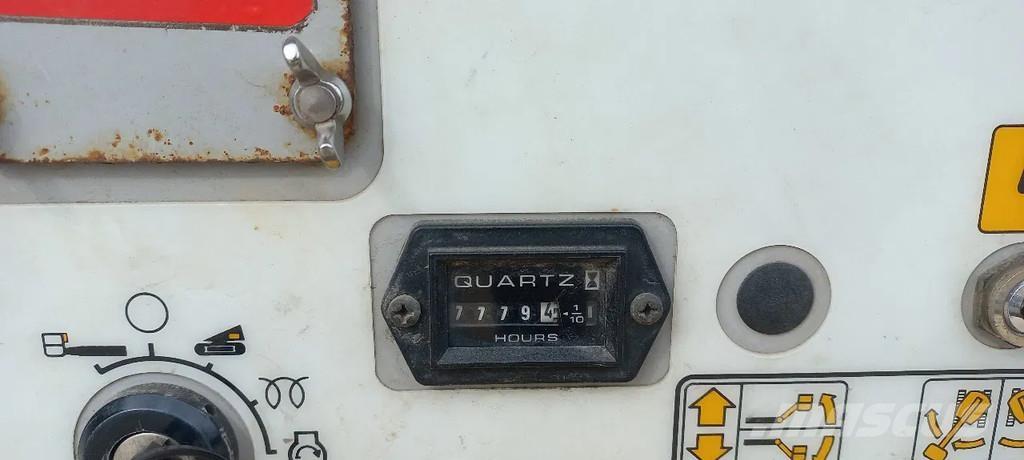 Aichi SR 12 B Teleskooppipuominostimet