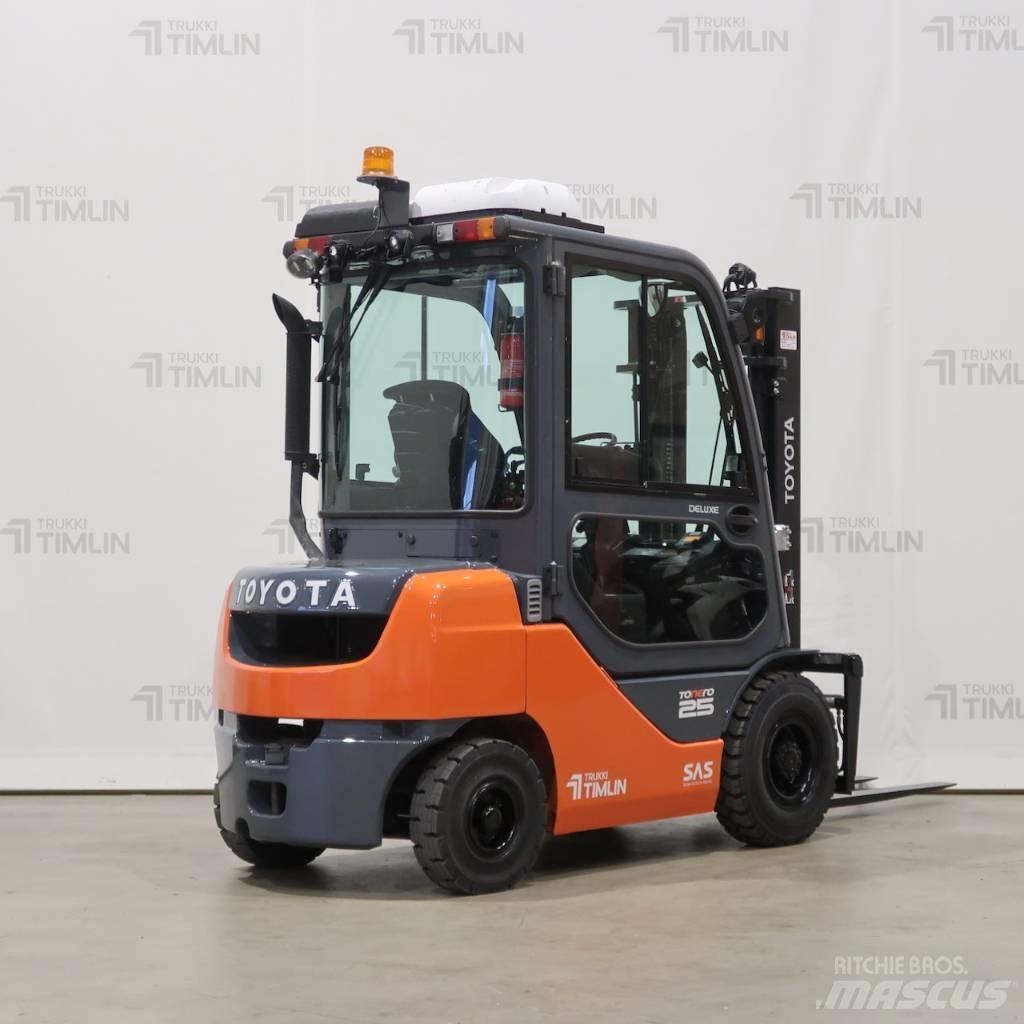 Toyota 52-8FDF25 Dieseltrukit