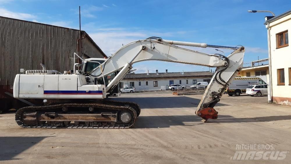 Volvo 290 CNL Telakaivukoneet
