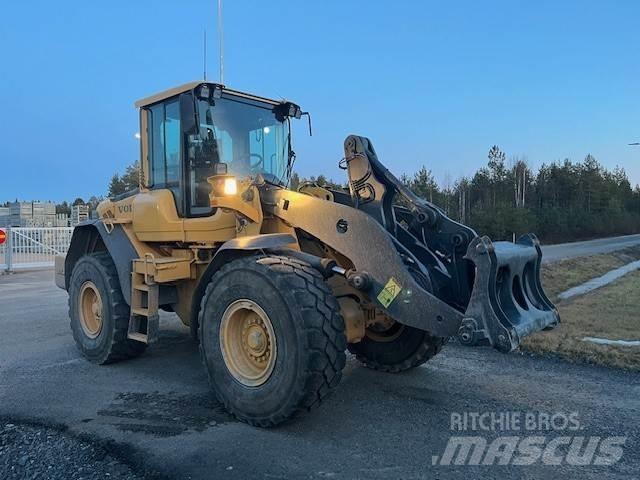 Volvo L90F Pyöräkuormaajat