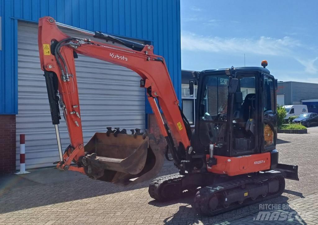 Kubota KX 037-4 Minikaivukoneet < 7t
