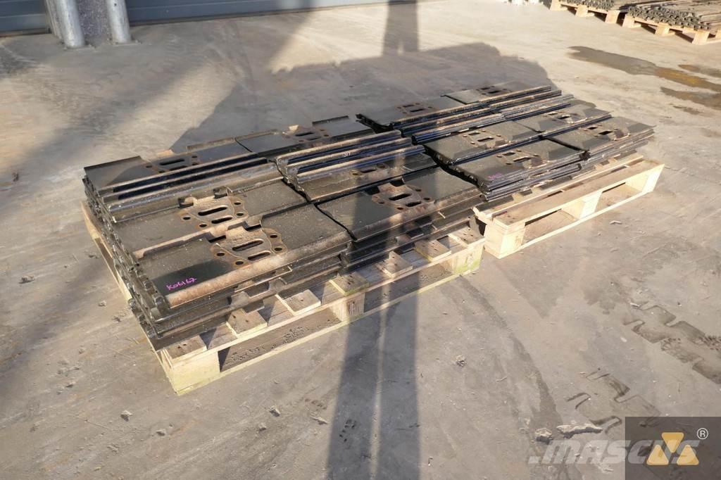 CAT 330 Trackshoes Renkaat ja vanteet