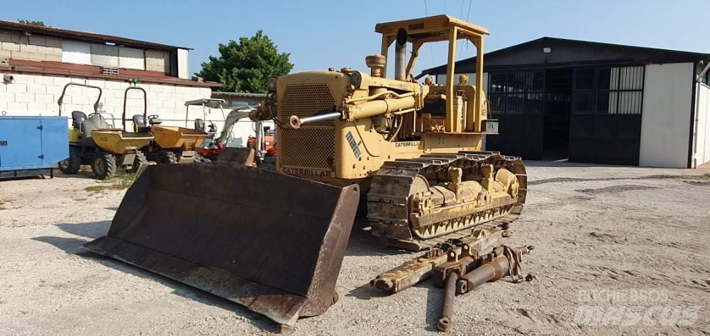 CAT D 7 G Telaketjupuskutraktorit