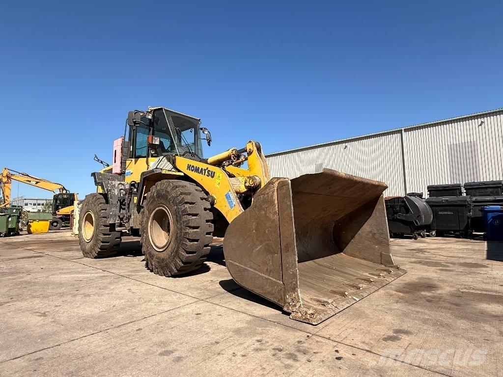 Komatsu WA 320-6 Pyöräkuormaajat