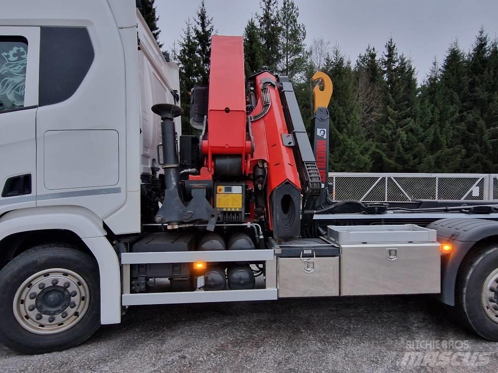 Scania R540 8x2 Nosturiautot
