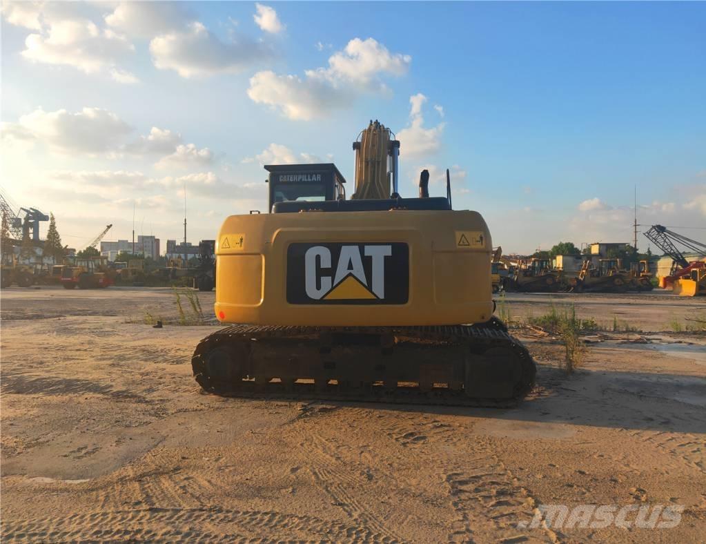 CAT 325D Telakaivukoneet