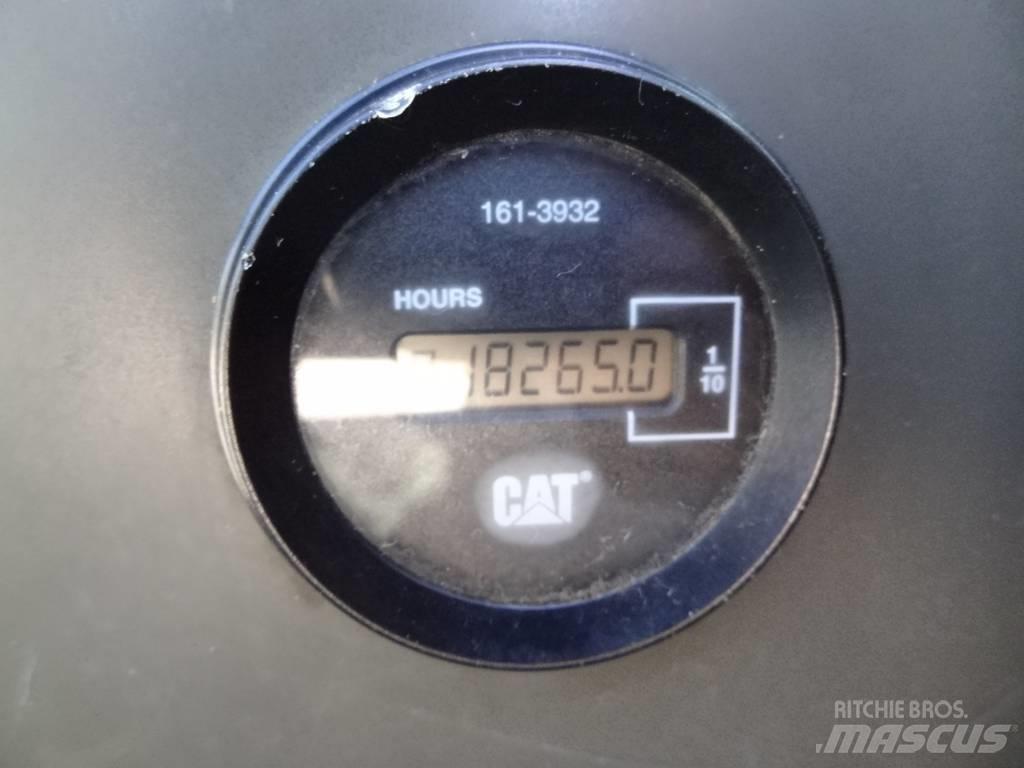 CAT 324 D L Telakaivukoneet