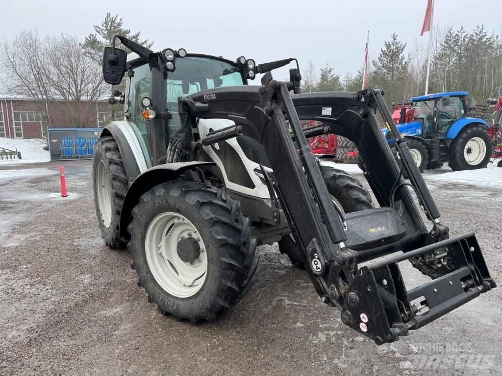 Valtra G 115 Active Traktorit