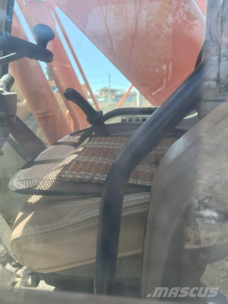 Doosan DH210W-7 Pyöräkaivukoneet