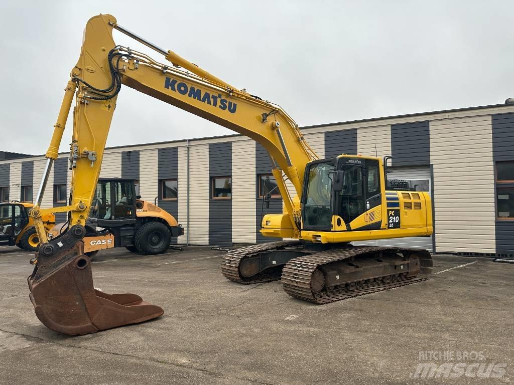Komatsu PC210LC-11 Telakaivukoneet