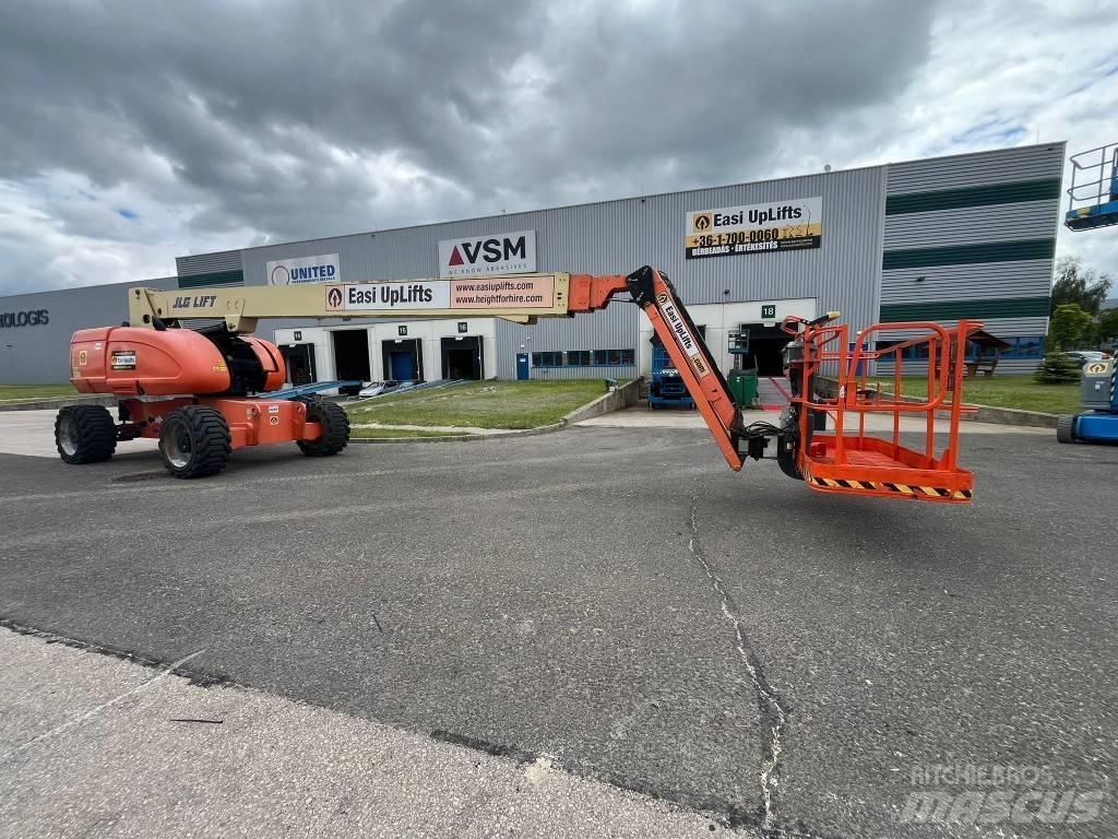 JLG 860 SJ Teleskooppipuominostimet