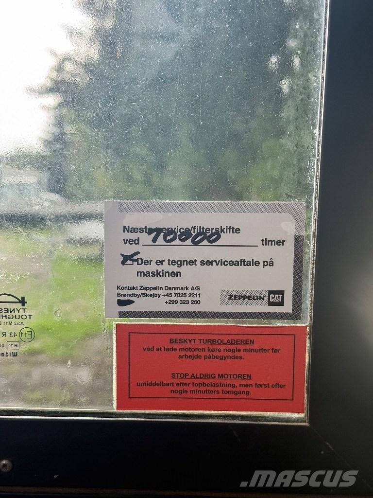 CAT D 6 T LGP Telaketjupuskutraktorit