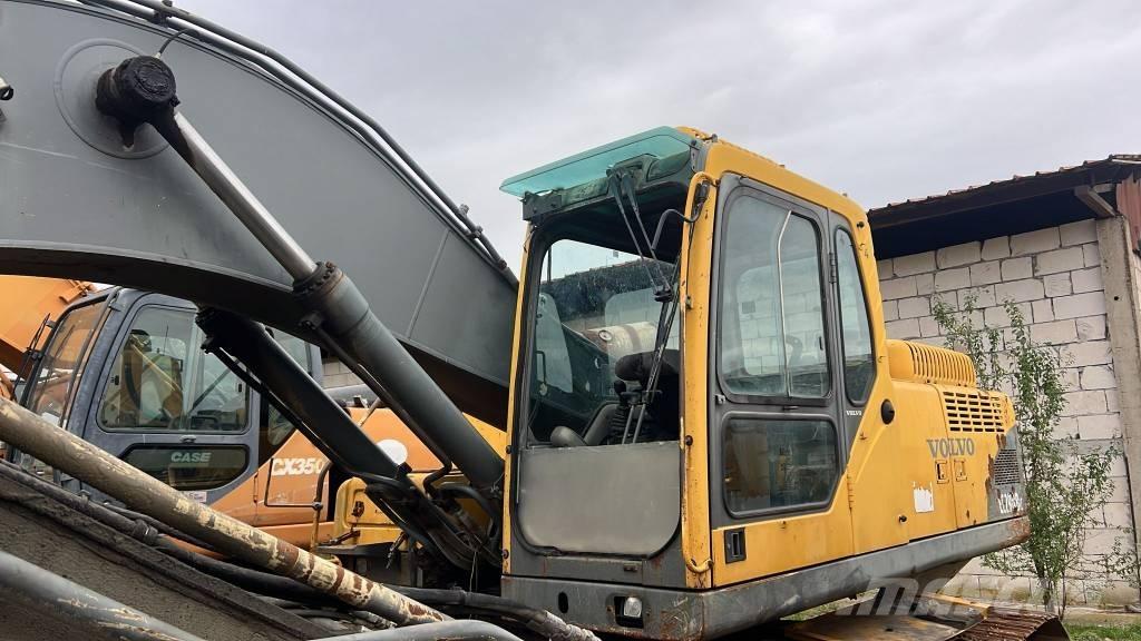 Volvo EC 290 B LC Ketjut, telat ja alustat