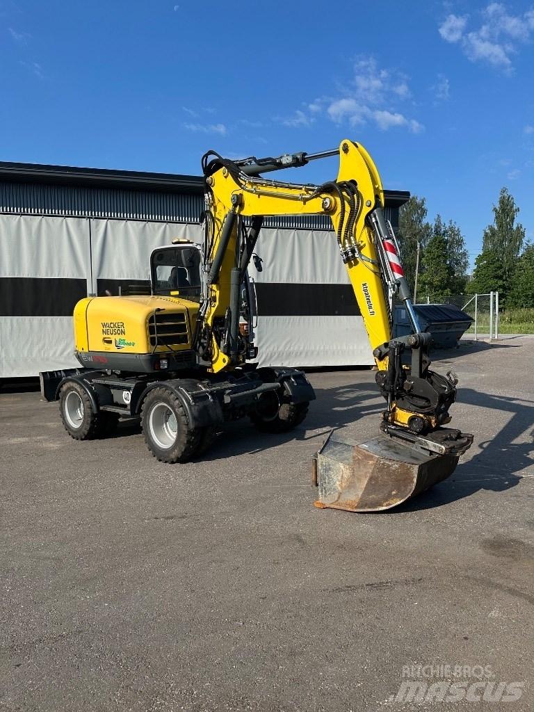 Wacker Neuson EW 100 Pyöräkaivukoneet