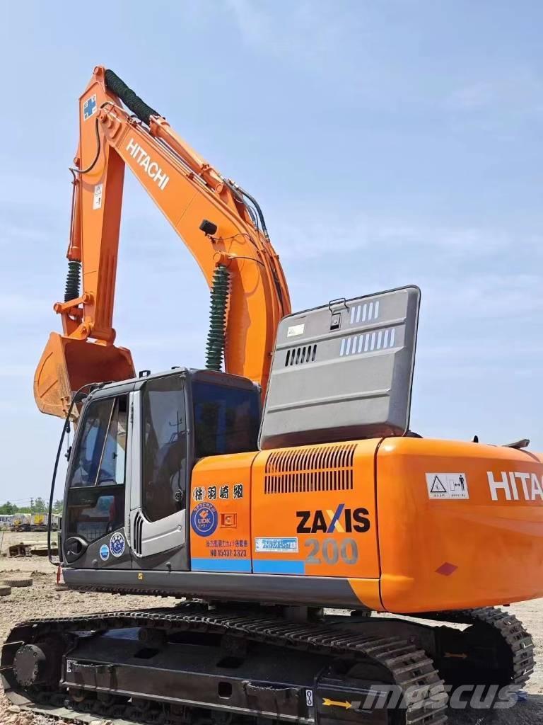 Hitachi ZX200 Telakaivukoneet