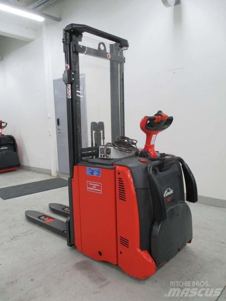 Linde L 12 AP Ajettavat pinoamisvaunut