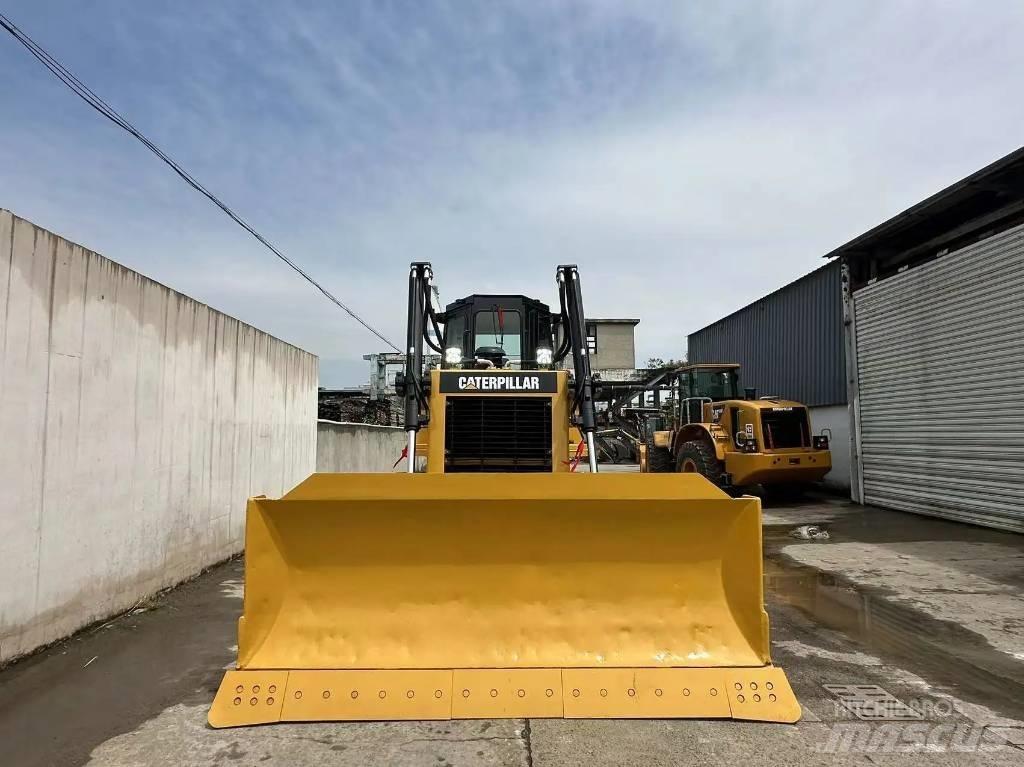 CAT D 6 R Telaketjupuskutraktorit