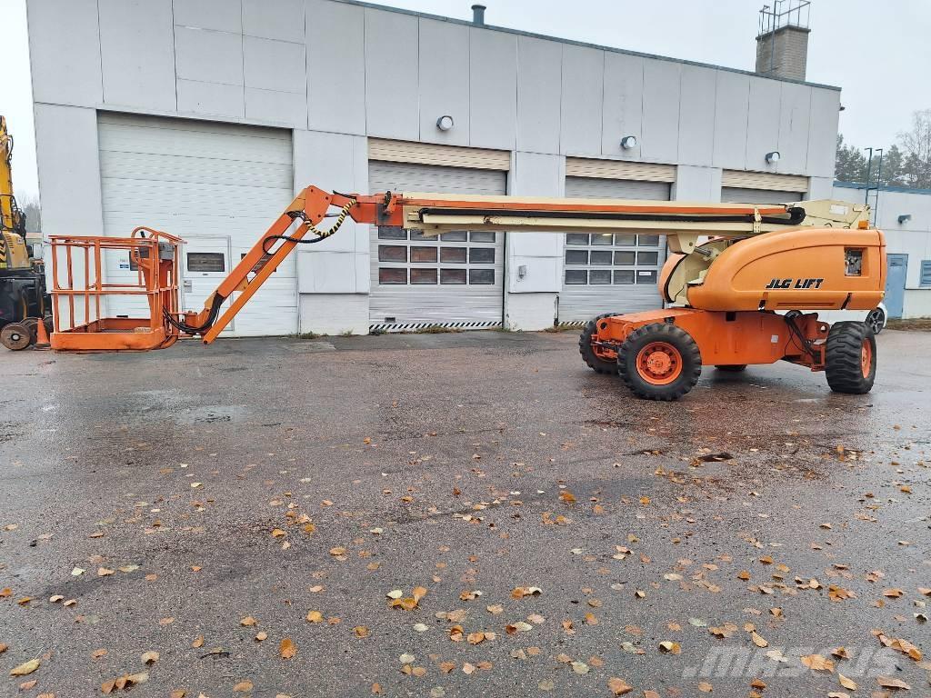 JLG 660 SJ 4x4x4 Kuukulkijat