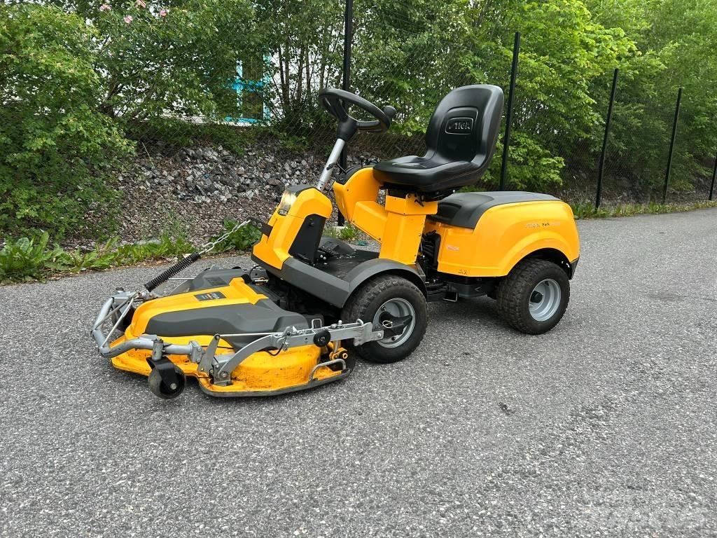 Stiga Park 740 PWX Päältäajettavat ruohonleikkurit
