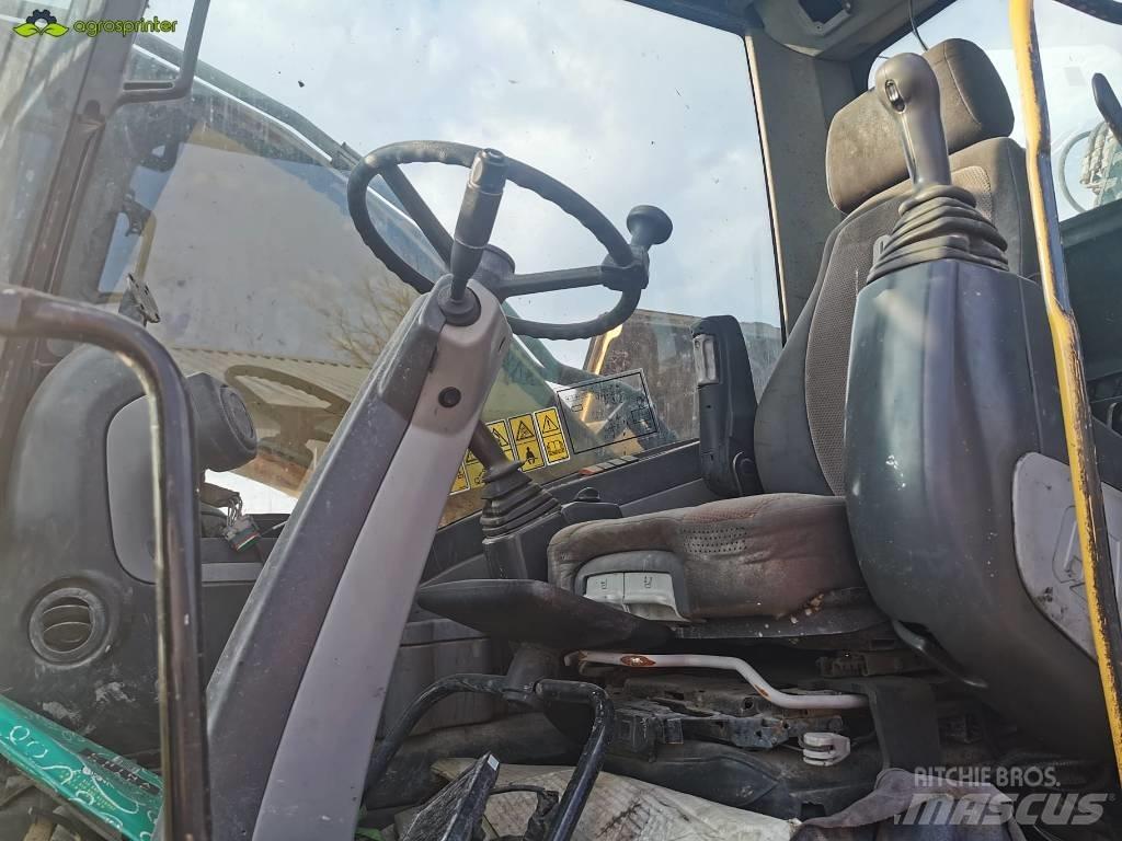 CAT M 318 D Jätteenkäsittelijät