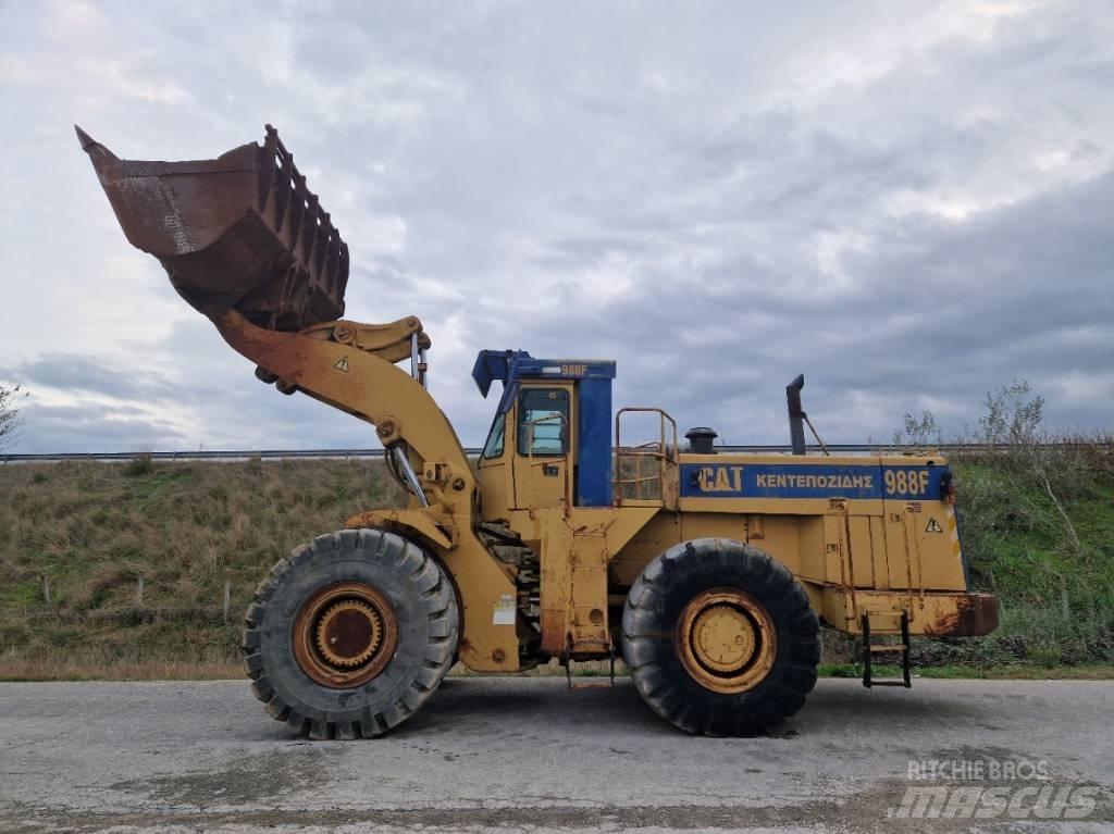 CAT 988 F Pyöräkuormaajat
