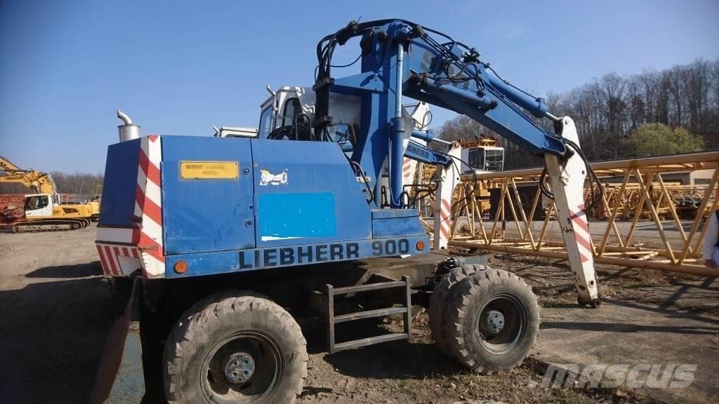 Liebherr A900-C Pyöräkaivukoneet