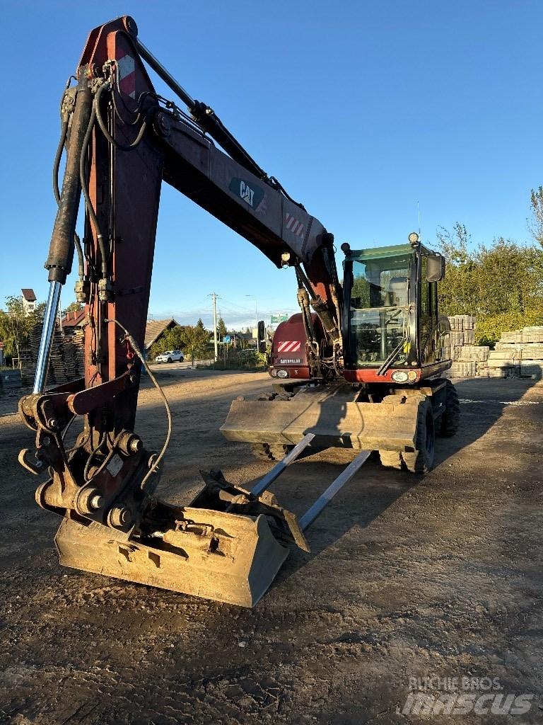 CAT 313 D Pyöräkaivukoneet