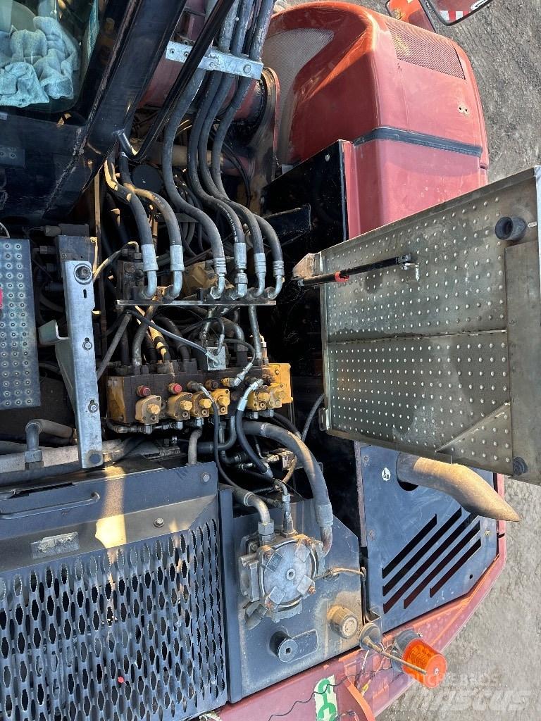 CAT 313 D Pyöräkaivukoneet