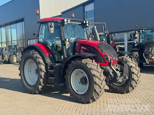 Valtra N134 Hitech Traktorit