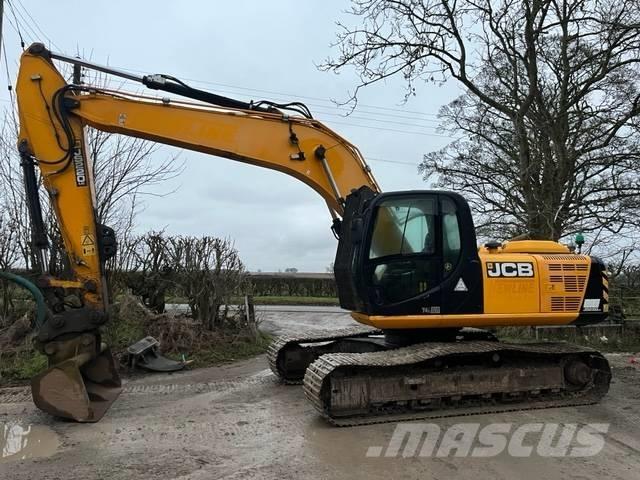 JCB JS 220 LC Telakaivukoneet