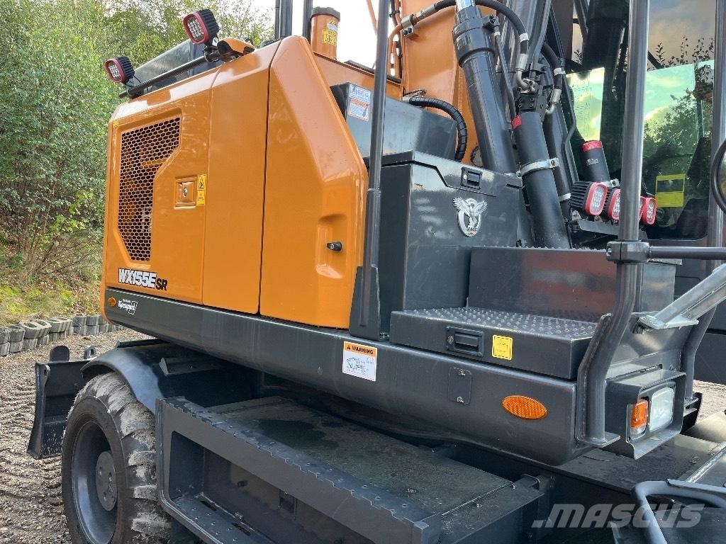 CASE WX 155 ESR Pyöräkaivukoneet