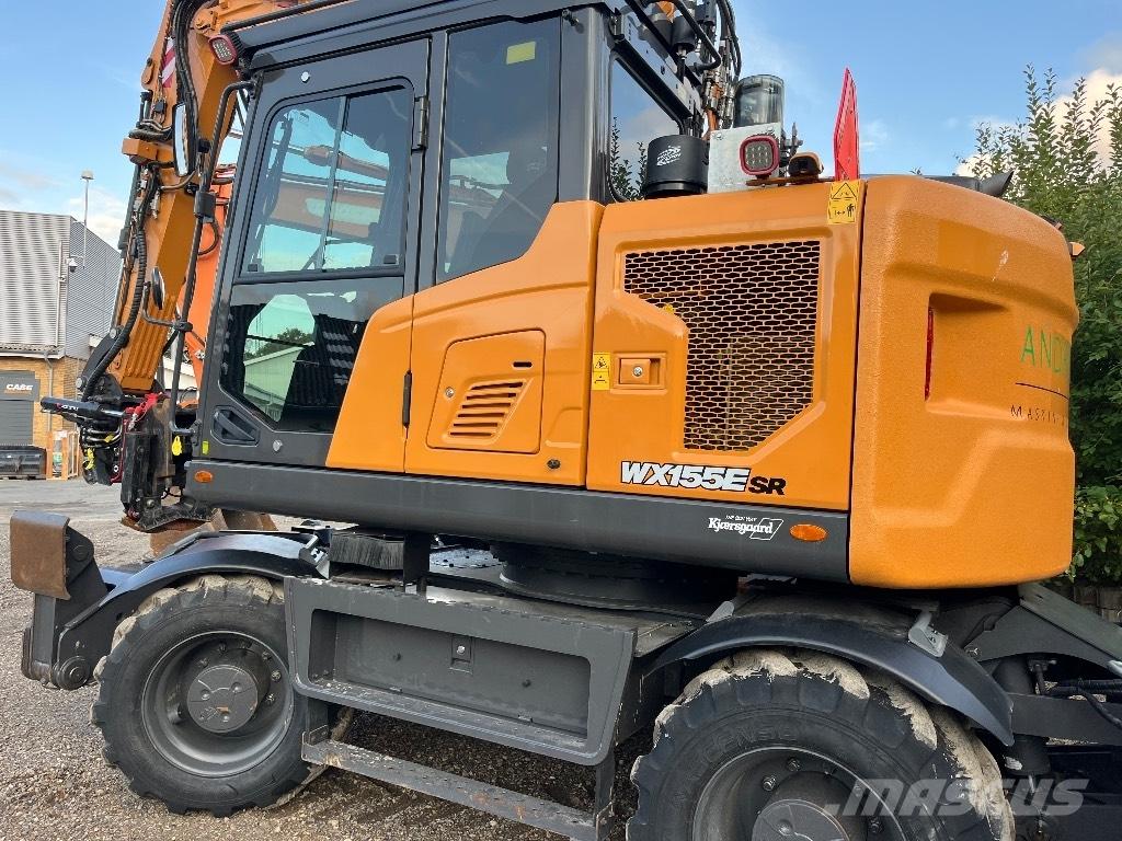 CASE WX 155 ESR Pyöräkaivukoneet
