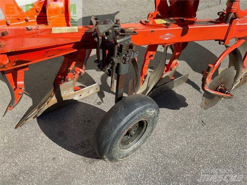 Kuhn MM 110 4T Conventional ploughs