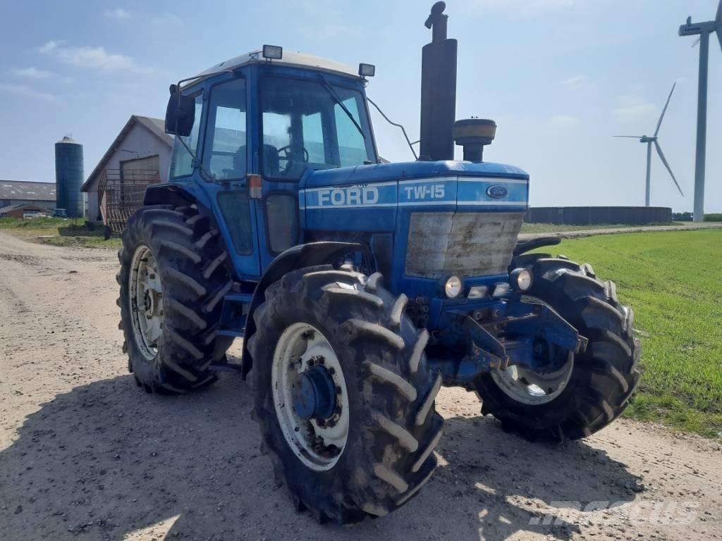 Fordson TW 15 Traktorit