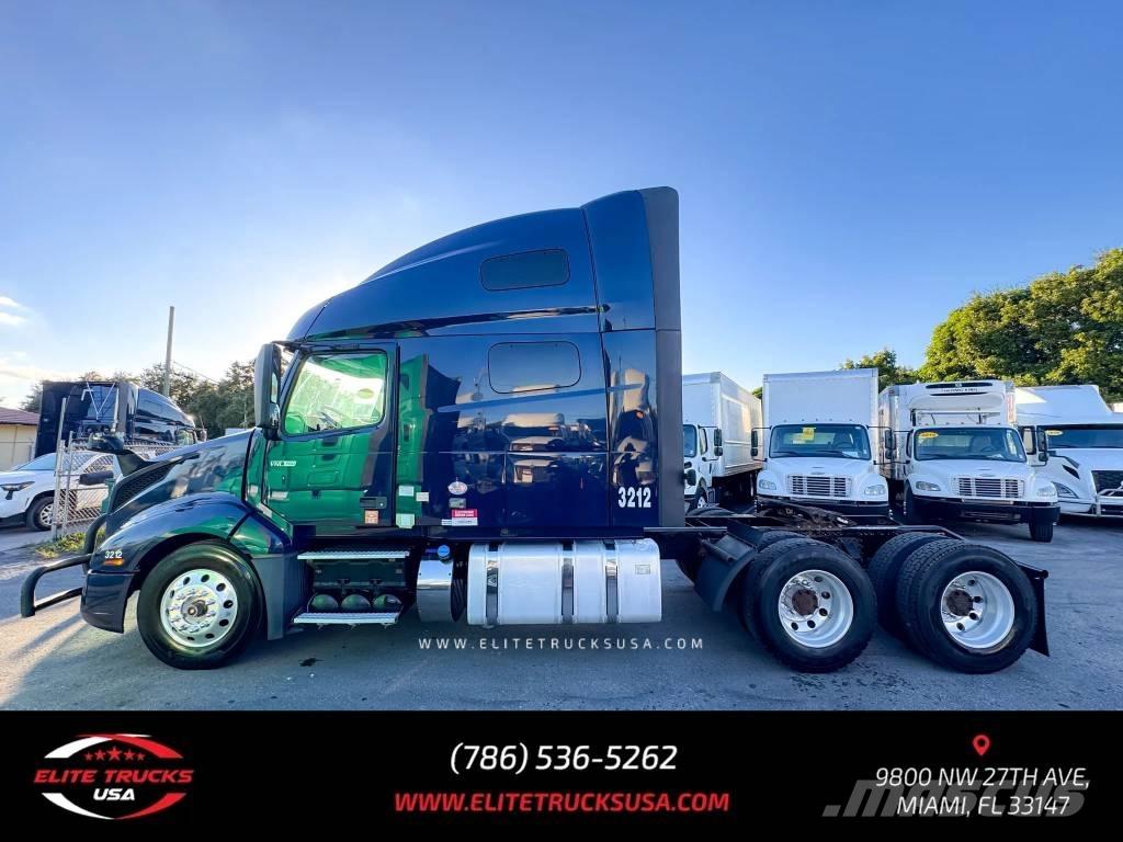 Volvo Commercial VNL Vetopöytäautot