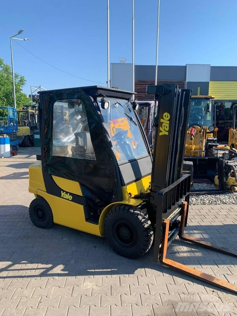 Yale GLP25VX Nestekaasutrukit