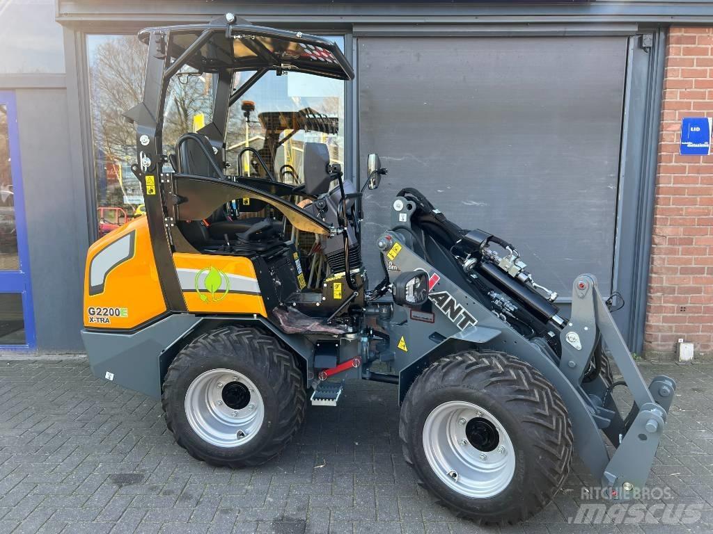 GiANT G2200E X-tra Yleiskuormaajat