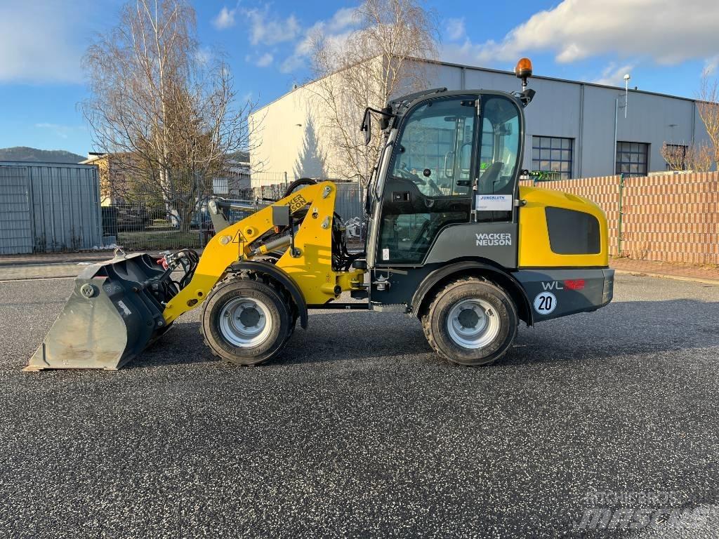 Wacker Neuson WL 32 Pyöräkuormaajat