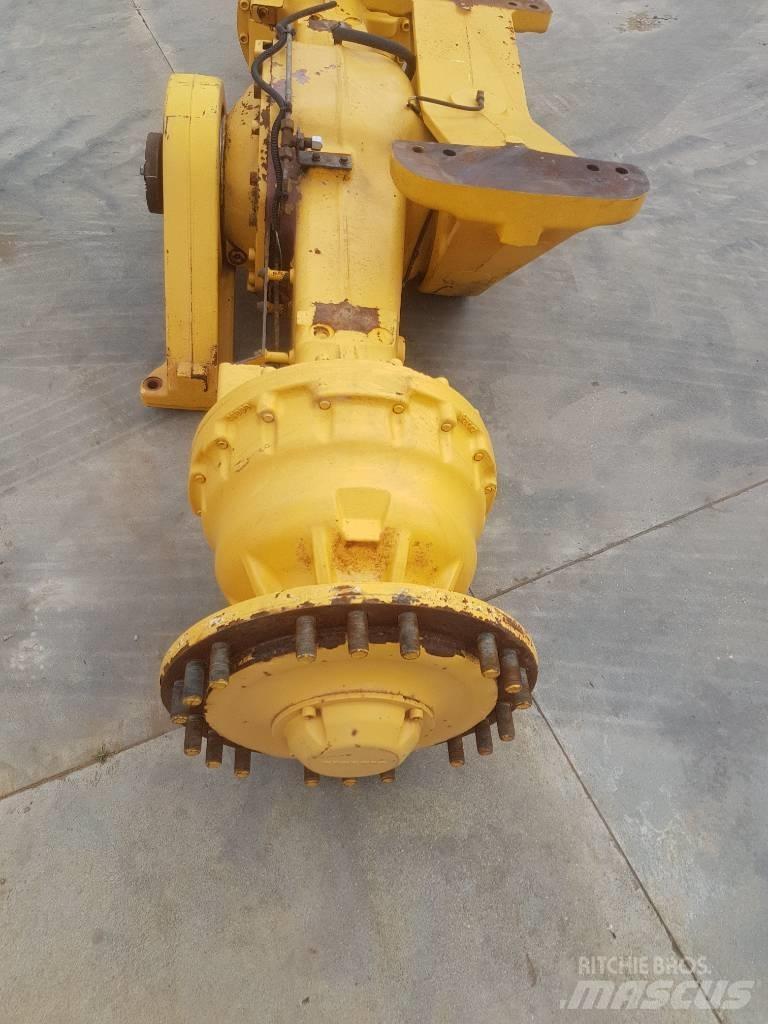 Volvo L 120 E Akselit
