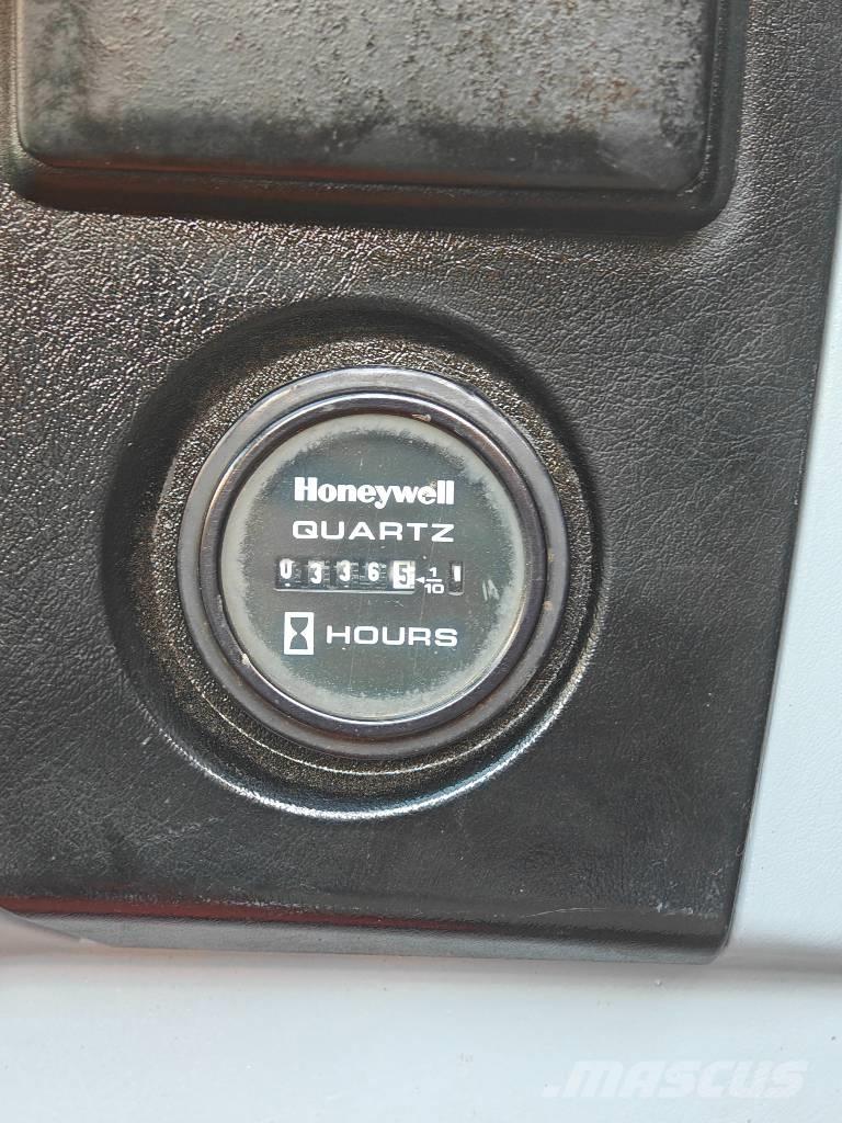 Hyundai HX220HD Midikaivukoneet 7t - 12t